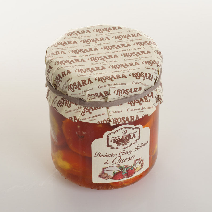 Pimiento cherry Queso - Mini-Paprika gefüllt mit Käse und Mandeln