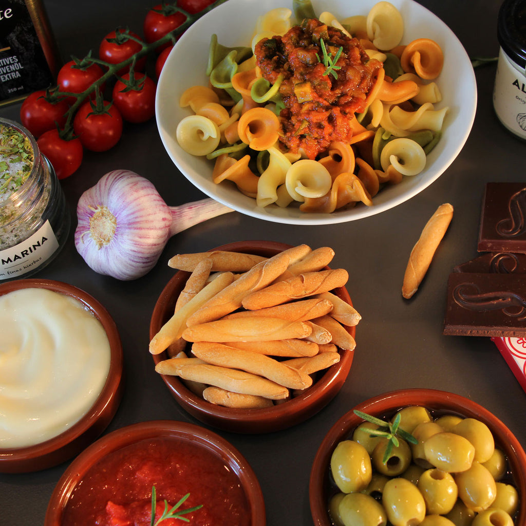 KÖSTLICHES AUS DEM SÜDEN – Schlemmerpaket mit mediterraner Feinkost