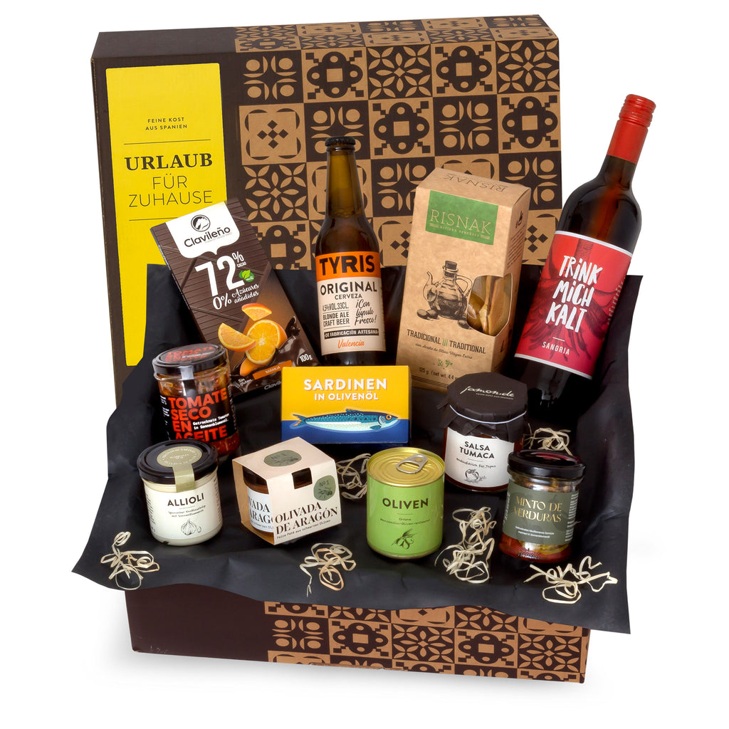 URLAUB FÜR ZUHAUSE - Präsentbox mit Sangría und sommerlichen Tapas